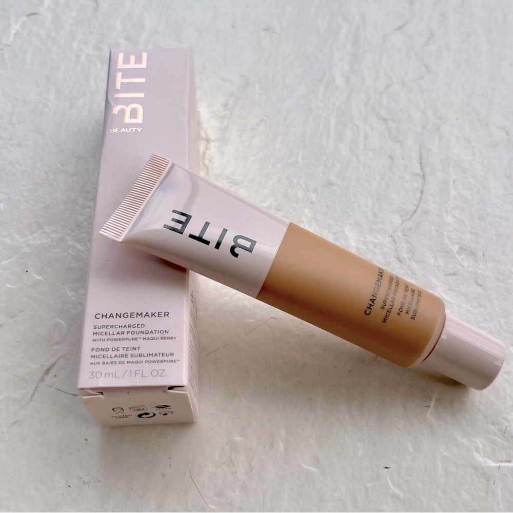 NIB BITE BEAUTY CHANGEMAKER MICELLAR FOUNDATION SHADE M75 FULL SIZE